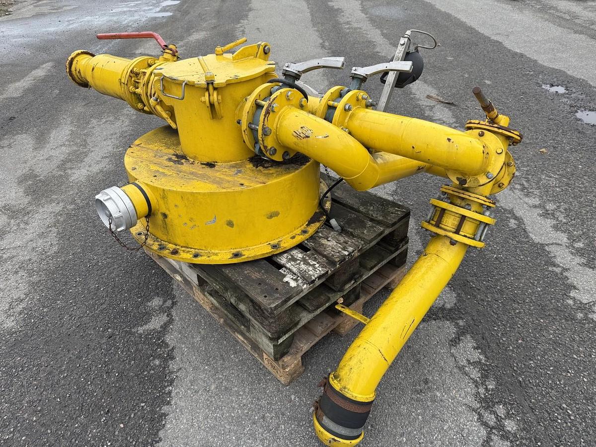 God 1999 Mercedes Actros 4140 8x4 KOKS MEGAVAC 8000 ADR 13.500 l. Rustfri stål