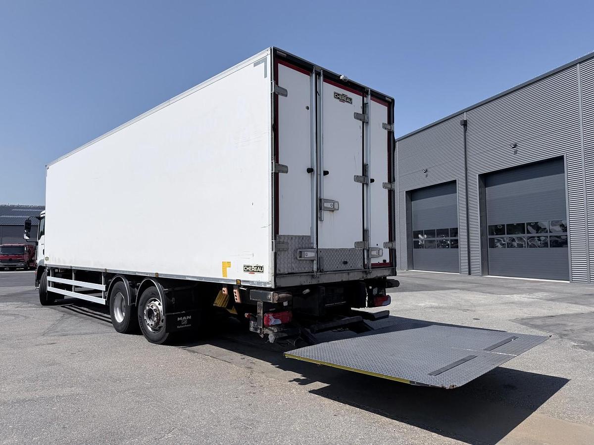 God MAN TGM 26.340 6x2*4 Euro 6 Chereau / Carrier 9,8 m