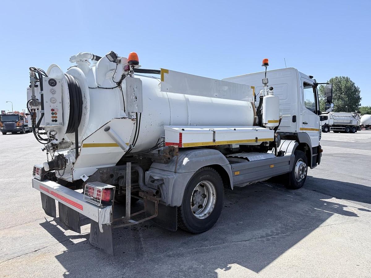 God Mercedes Atego 1323 RHD 4x2 Euro 6 Hvidtved Larsen Cityflex