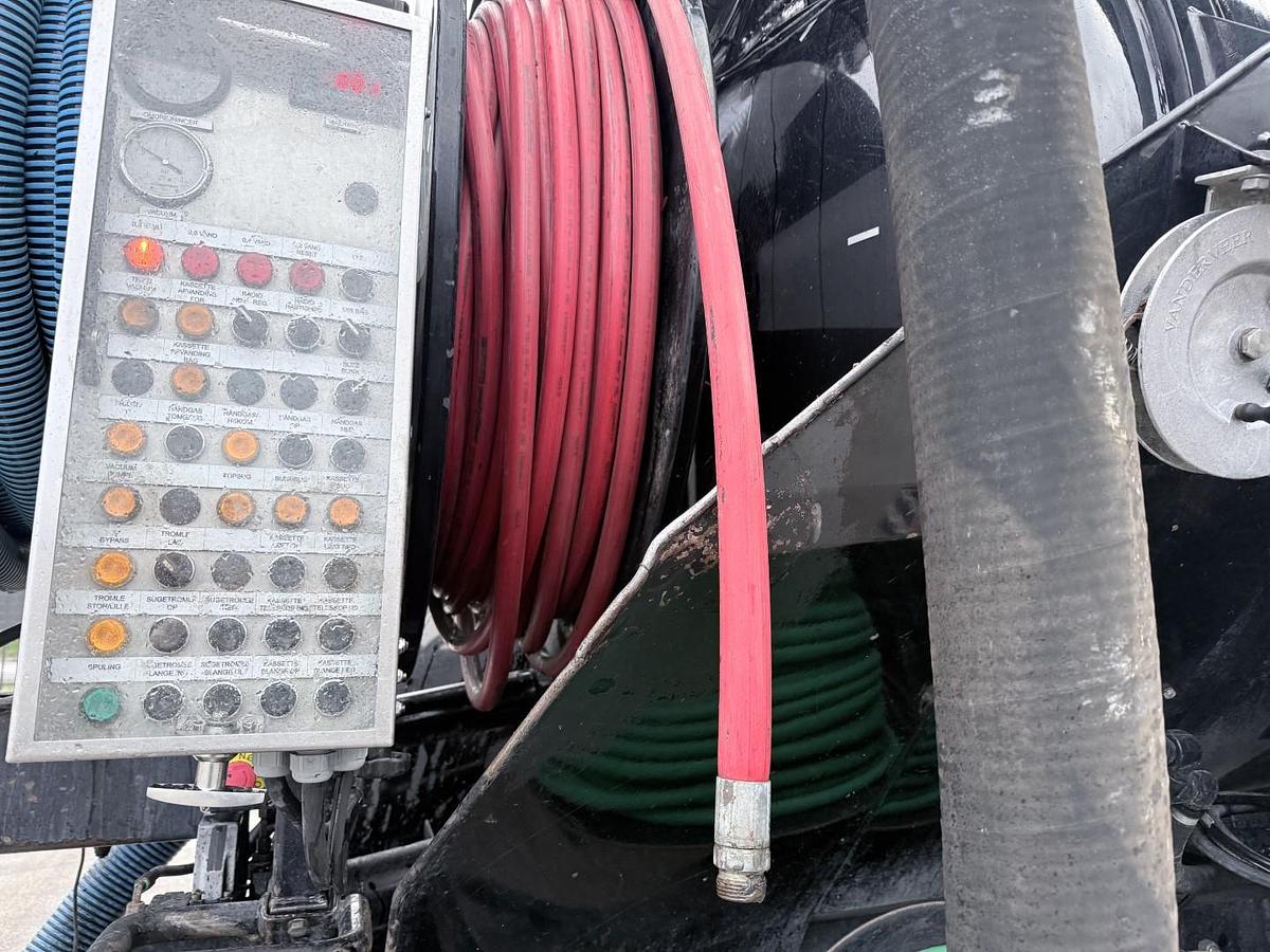 Meget god Scania P410 6x2*4 Hvidtved Larsen Flexline 312 ADR