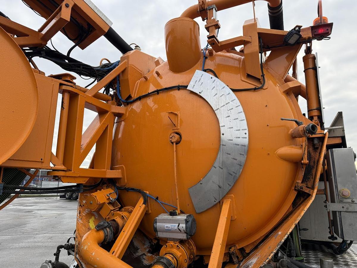 God 2008 Scania P380 8x2*6 Hvidtved Larsen Flexline 414