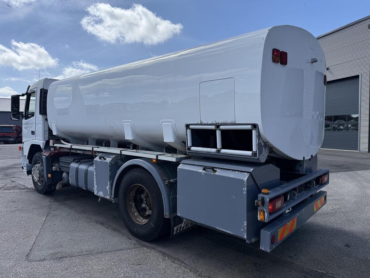 God Volvo FM9/260 4x2 12.865 L ADR Tankbil