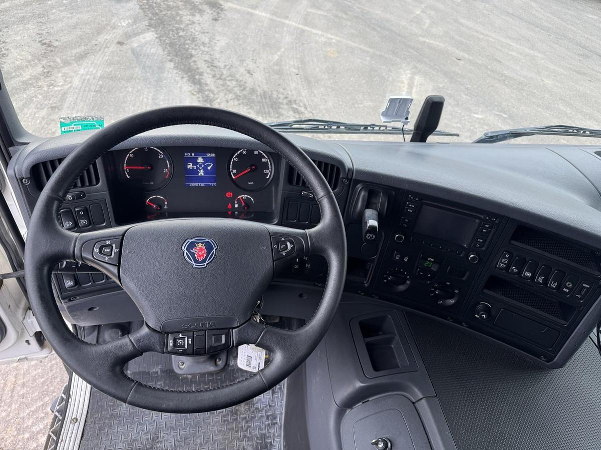 Used Scania P370 6x4 Liebherr THP140H 24 M4 XH