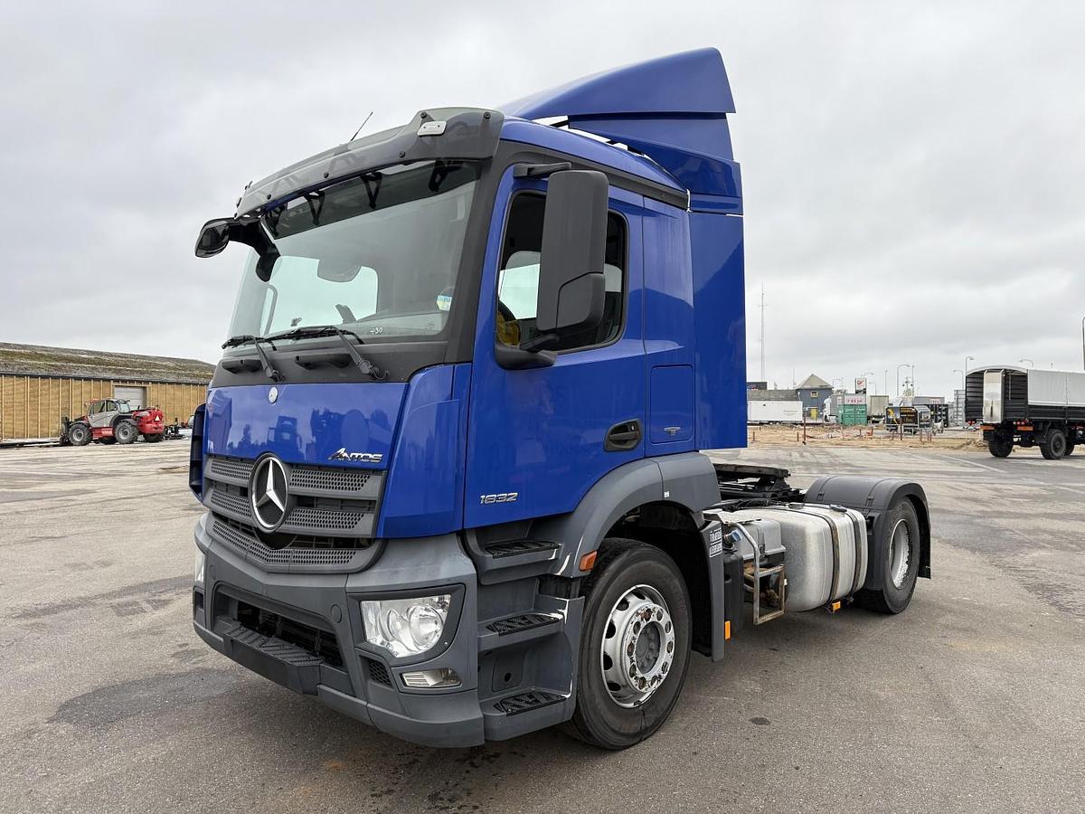 God 2014 Mercedes Actros 1832 4x2 Euro 6