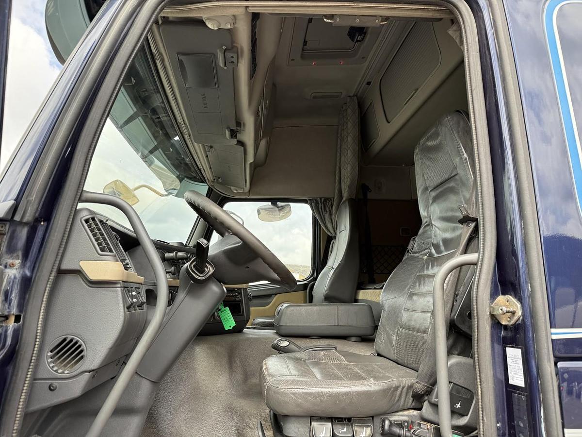 God 2008 Volvo FM 480 6x2 Trækker med Tip Lad