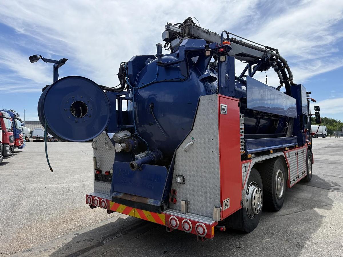 Meget god Mercedes Econic 2633 6x2*4 Hvidtved Larsen SLP309 Euro 5