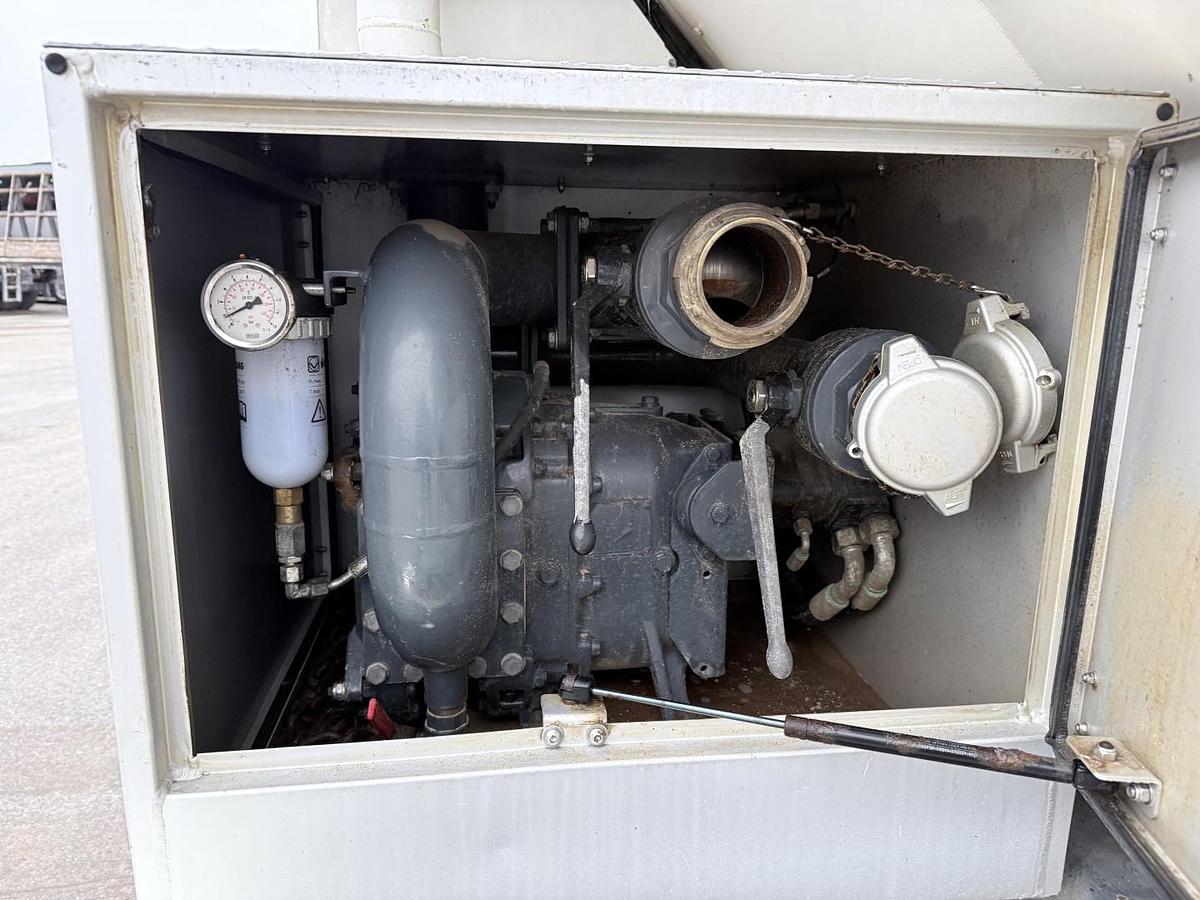 Meget god  Scania G500 8x4*4 Bucher Recycler 414