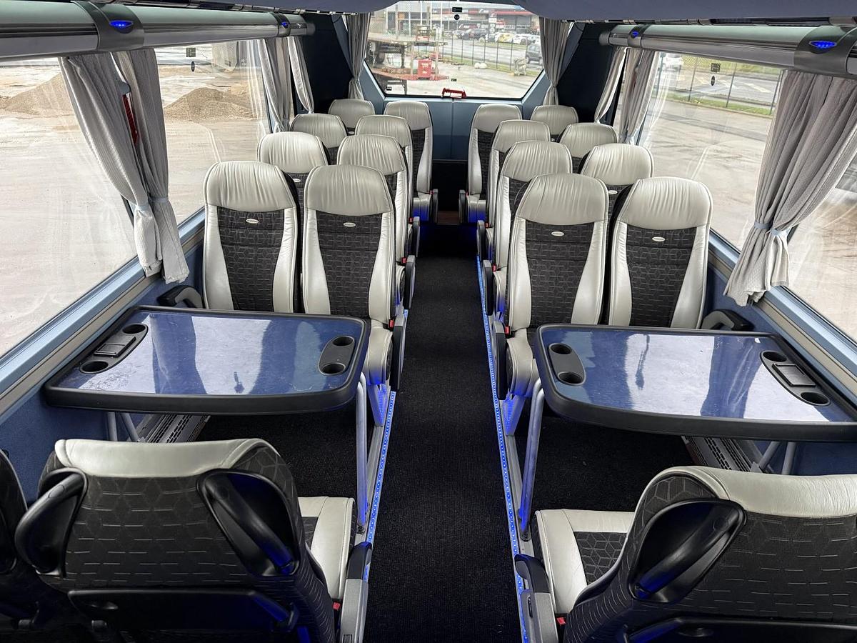 Meget god 2014 NEOPLAN Starliner N5218 Euro 6