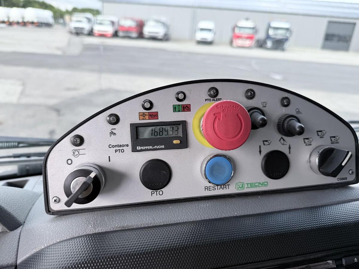 Meget god Renault D 7.5 180 4x2 Semat/Techno AZIMUT 8 m3 Skraldebil