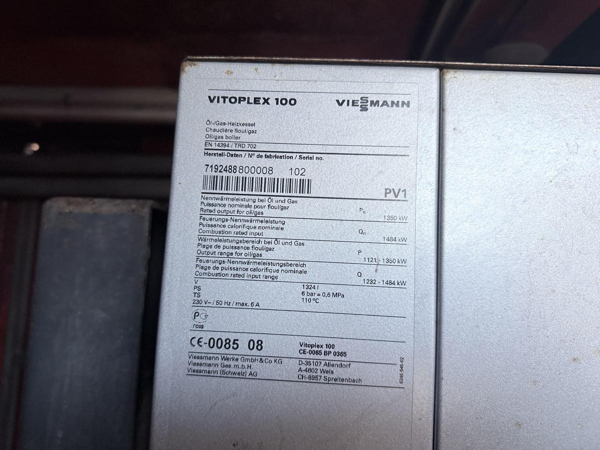 God Krone 3 akslet Boxtrailer 1000 bar højtryksanlæg med Kamat pumpe 186 L/min. Deutz V8.