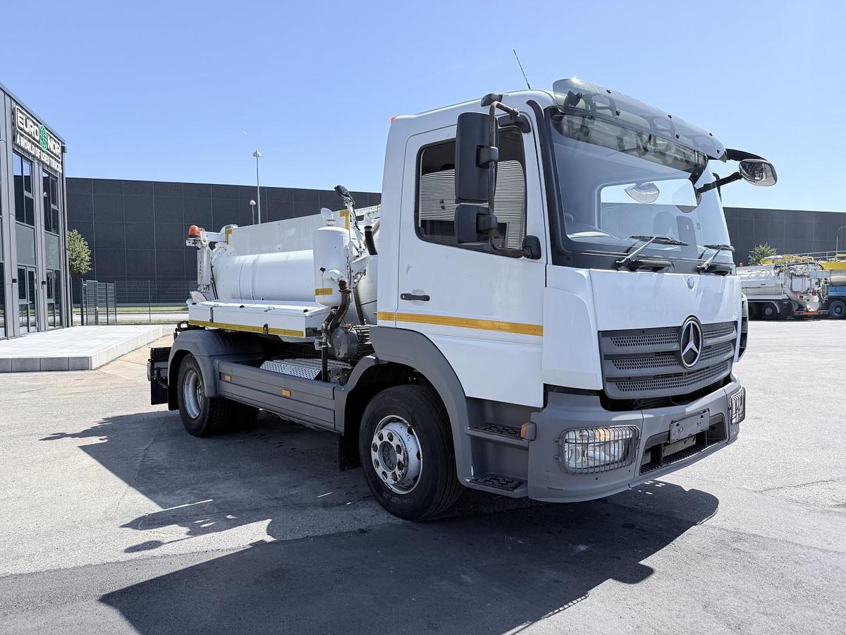 God Mercedes Atego 1323 RHD 4x2 Euro 6 Hvidtved Larsen Cityflex