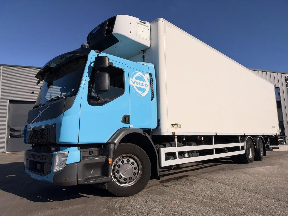 Meget god 2016 Volvo FE320 6x2*4 Chereau Carrier Supra 1250 Nordic