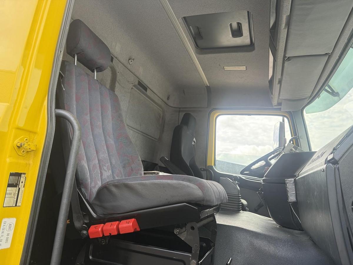 God MB Actros 4140 8x4 KOKS MEGAVAC 8000 ADR 13.500 l. Rustfri stål Tørsuger