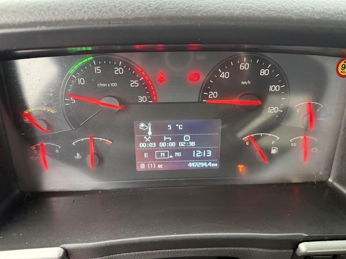 Meget god 2010 Volvo FM420 6x2*4 Interconsult 12.700 l. Rustfri Euro 5