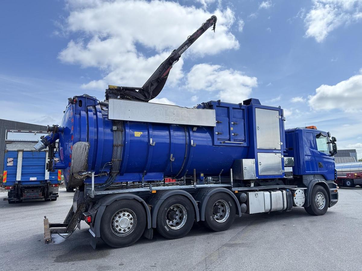 God 2011 Scania R420 8x4*4 Disab Centurion P10 Tørsuger