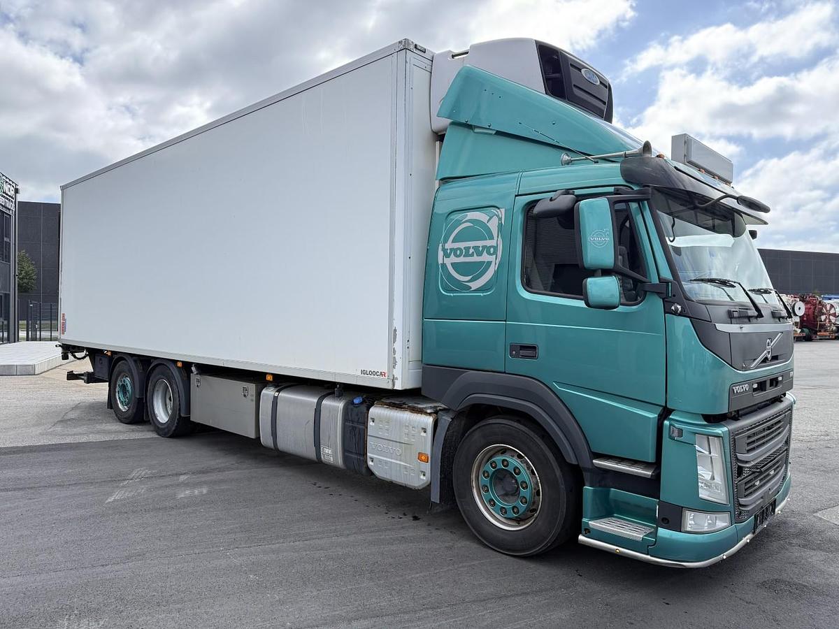 God Volvo FM330 6x2*4 Carrier Supra 1050 Nordic