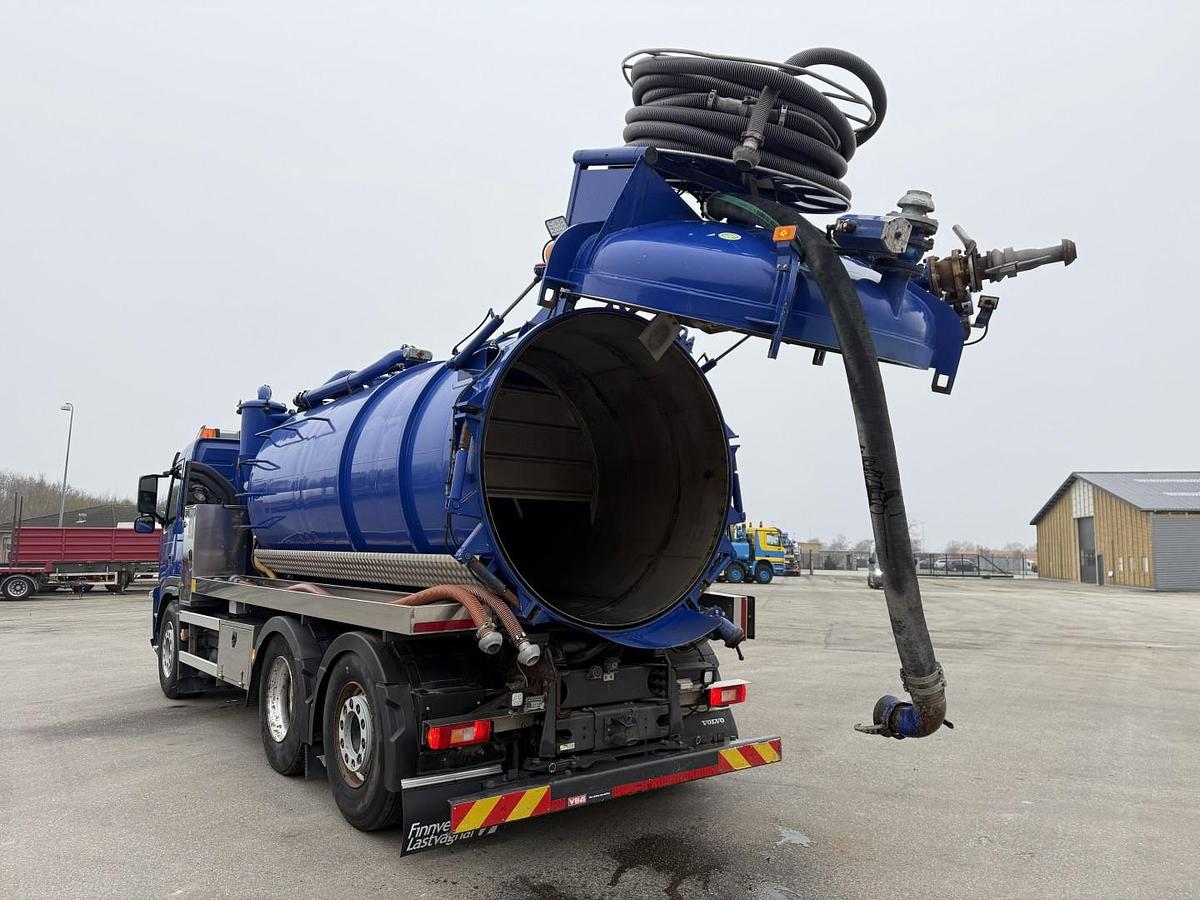 Meget god 2010 Volvo FM420 6x2*4 Interconsult 12.700 l. Rustfri Euro 5