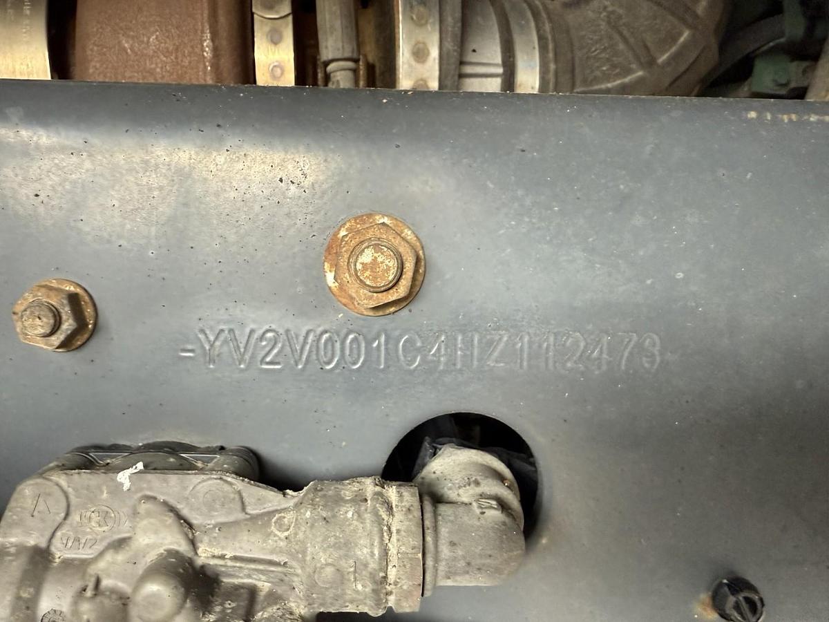 God 2017 Volvo FE320 6x2*4 Thermo King T-1200R Spectrum 9,80 m.