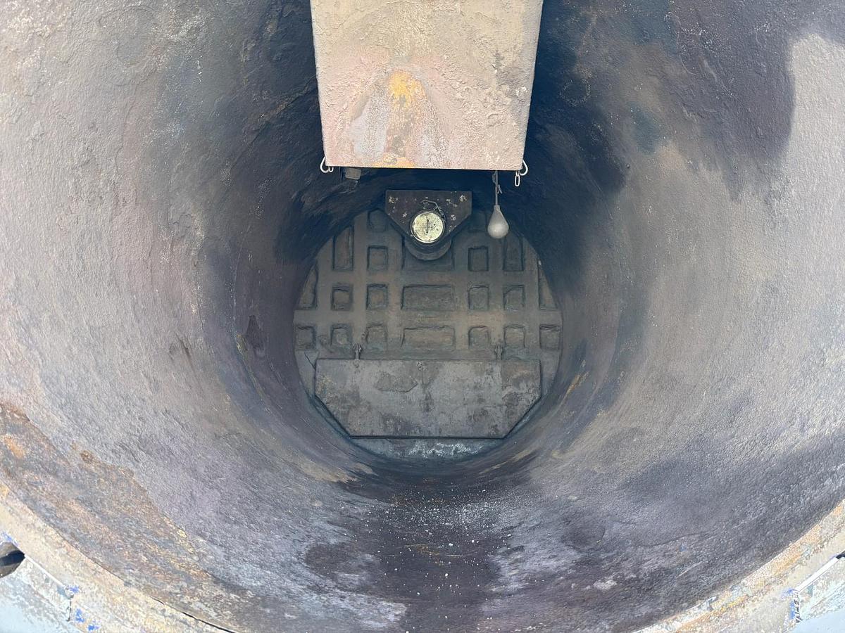 God 2011 Scania R420 8x4*4 Disab Centurion P10 Tørsuger