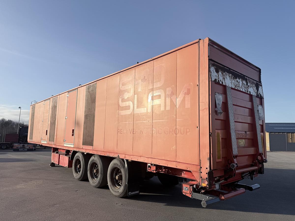 God Krone 3 akslet Boxtrailer 1000 bar højtryksanlæg med Kamat pumpe 186 L/min. Deutz V8.