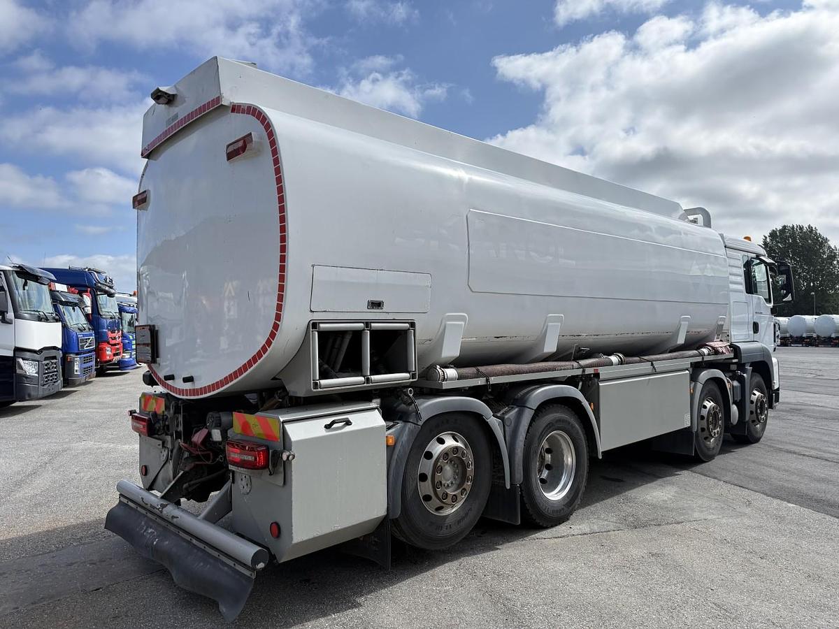 Meget god MAN TGS 35.480 8x2*6 Euro 6 23.000 l ADR Tank