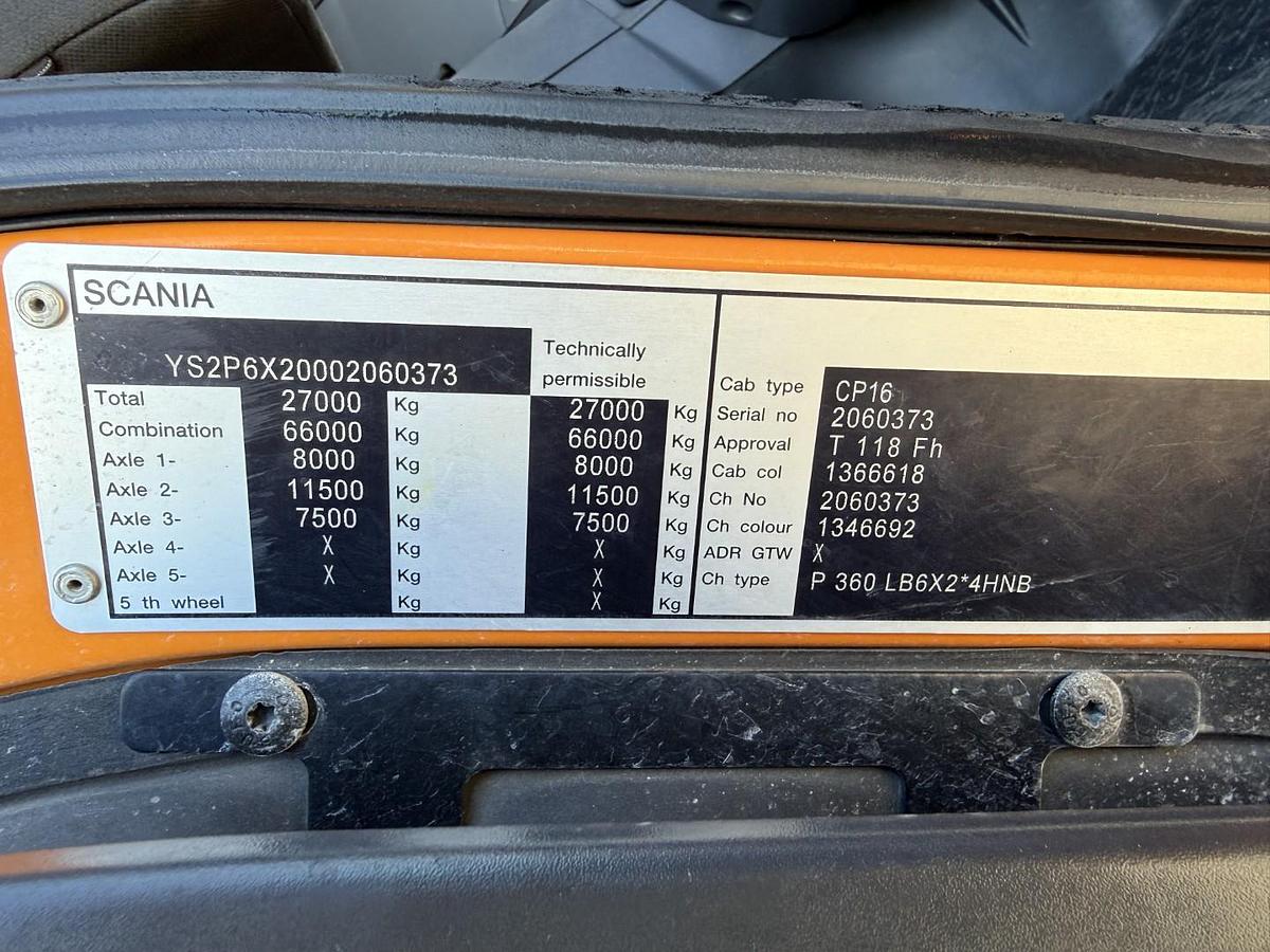 Meget god Scania P360 6x2*4 12.500 l. Korp & Son