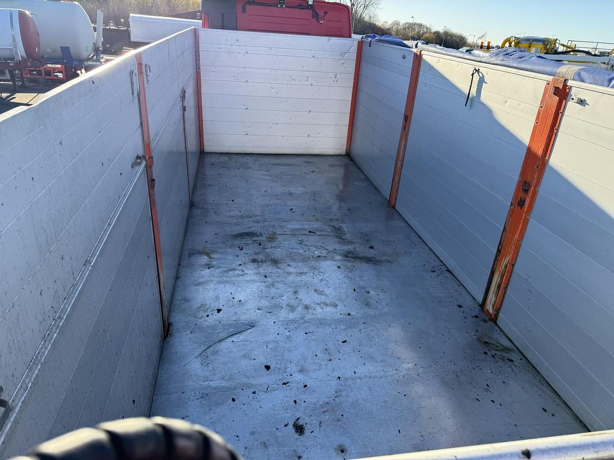 God Volvo FH500 8x2*6 Tip / HMF 2120 K3