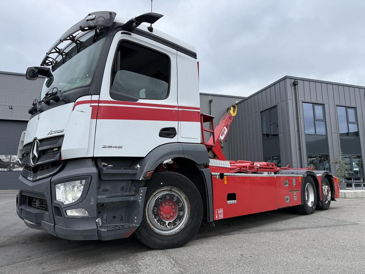 God 2019 Mercedes Actros 2546 6x2 Hyva Kroghejs