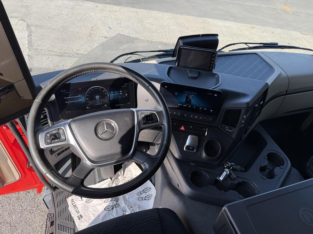 Meget god 2020 Mercedes Actros 1832 4x2 Sideåbning 8,0 m
