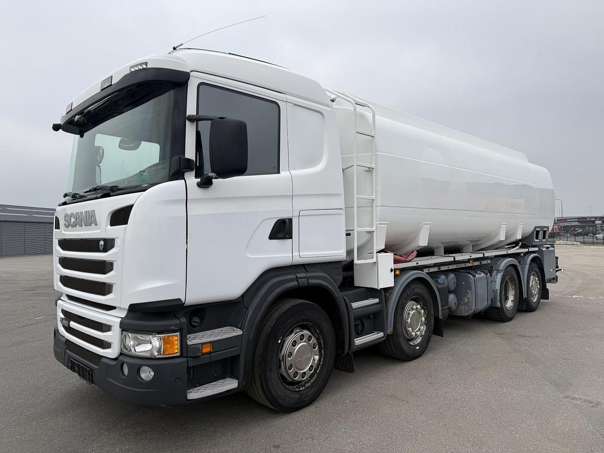 Meget god 2014 Scania G450 8x2*6 24.000 l. ADR Tank Euro 6