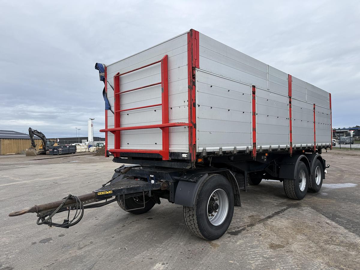 God Skelhøje SVF P324 4 akslet Tipanhænger