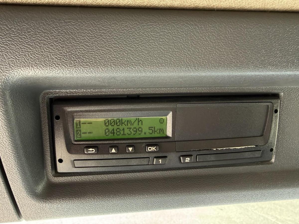 Meget god Scania P360 6x2*4 12.500 l. Korp & Son