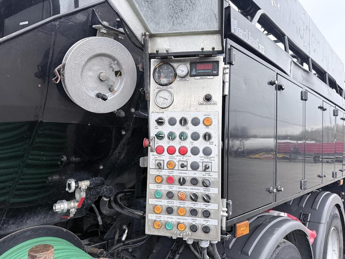 Meget god Scania P410 6x2*4 Hvidtved Larsen Flexline 312 ADR