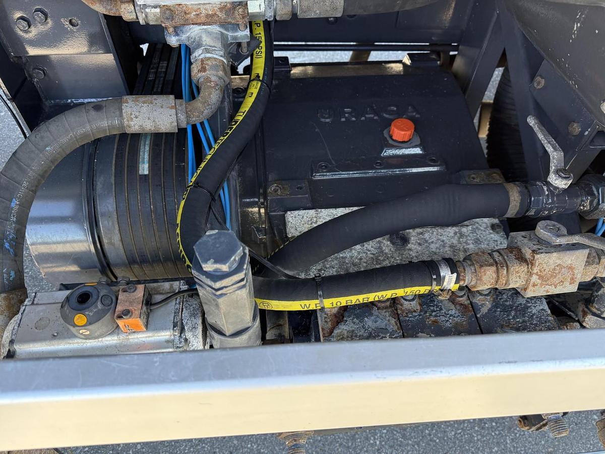 God 2005 Scania P310 4x2 Hvidtved Larsen Flexline 207