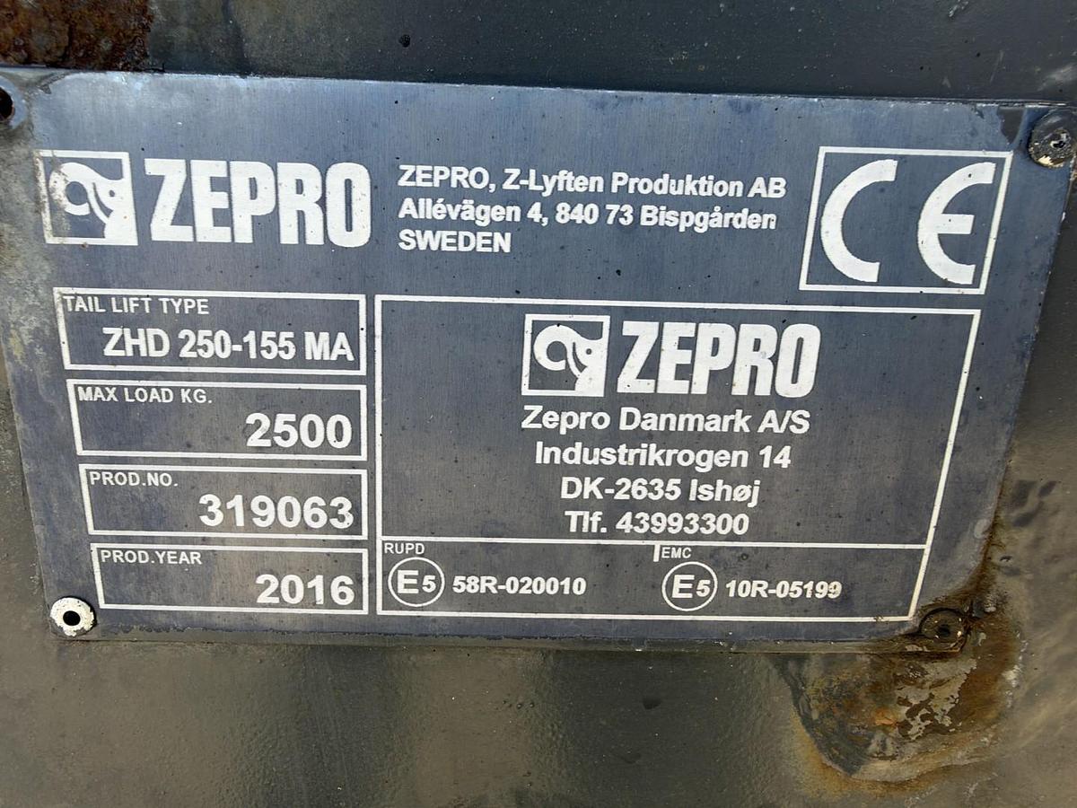 Meget god 2016 Volvo FE320 6x2*4 Chereau Carrier Supra 1250 Nordic