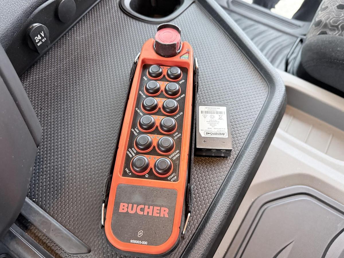 Meget god  Scania G500 8x4*4 Bucher Recycler 414