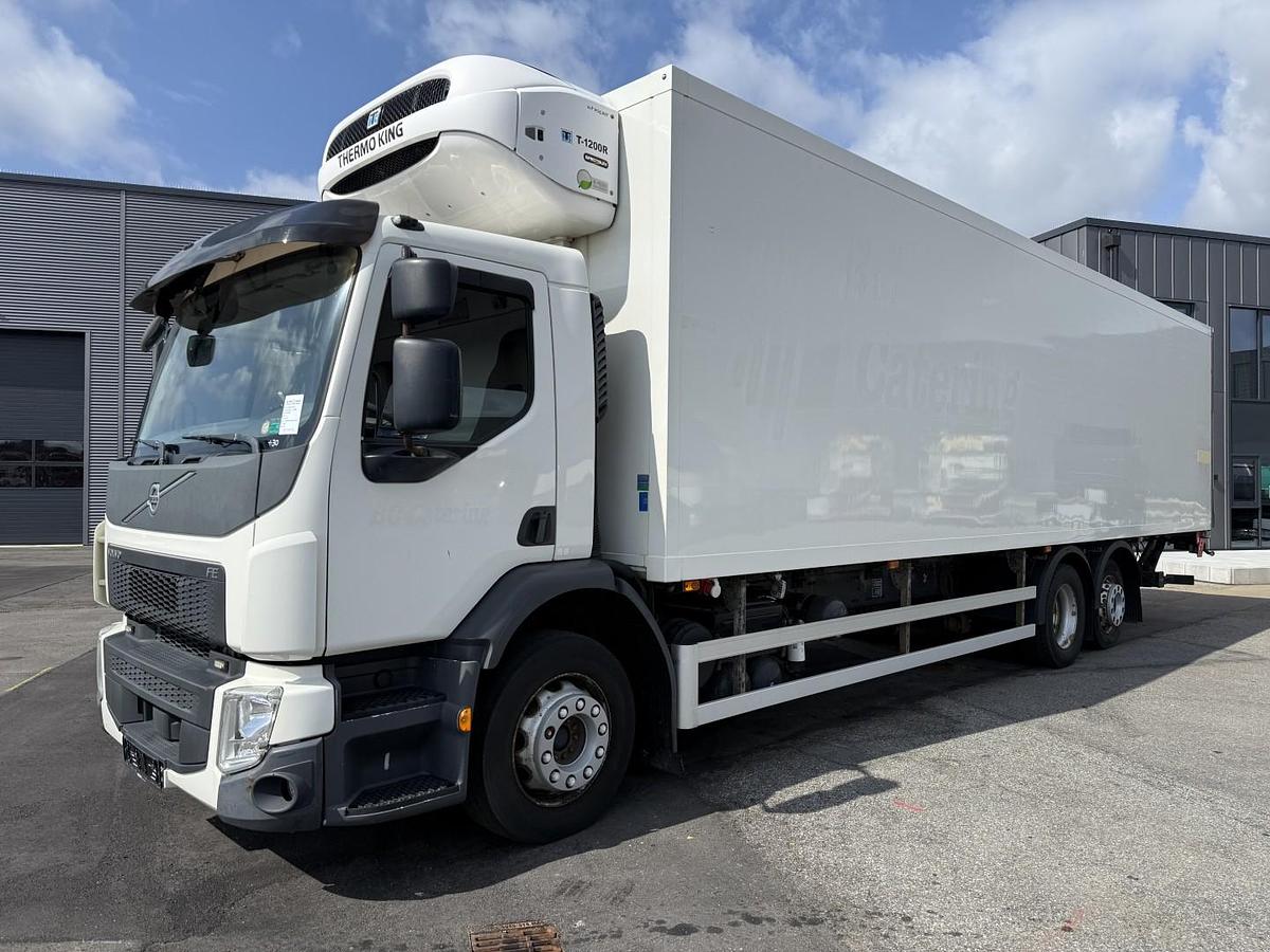 God Volvo FE320 6x2*4 Thermo King T-1200R Spectrum 9,80 m.