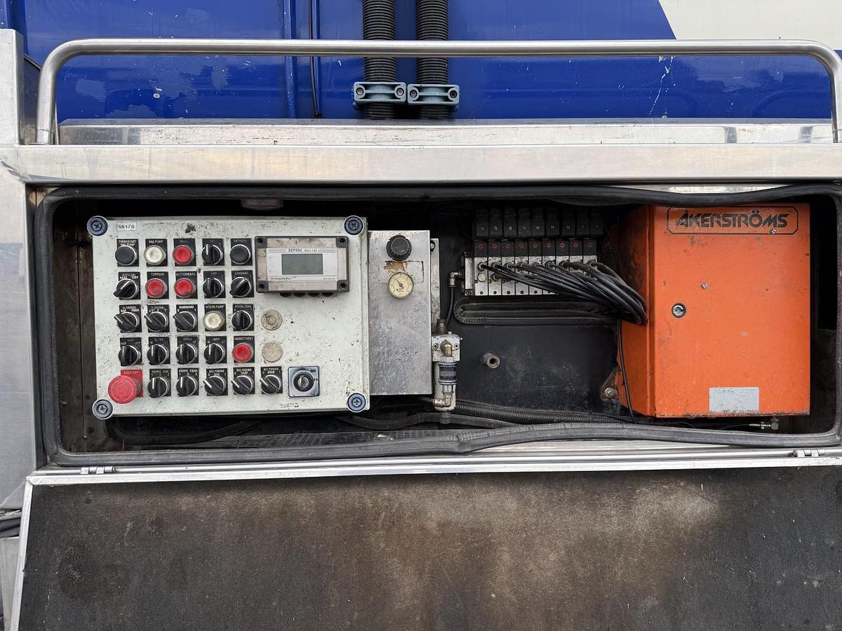 God 2009 Scania P380 6x4 Rolba 15.000 l. Rustfri Kombi