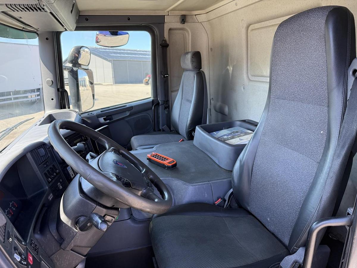 God 2005 Scania P310 4x2 Hvidtved Larsen Flexline 207