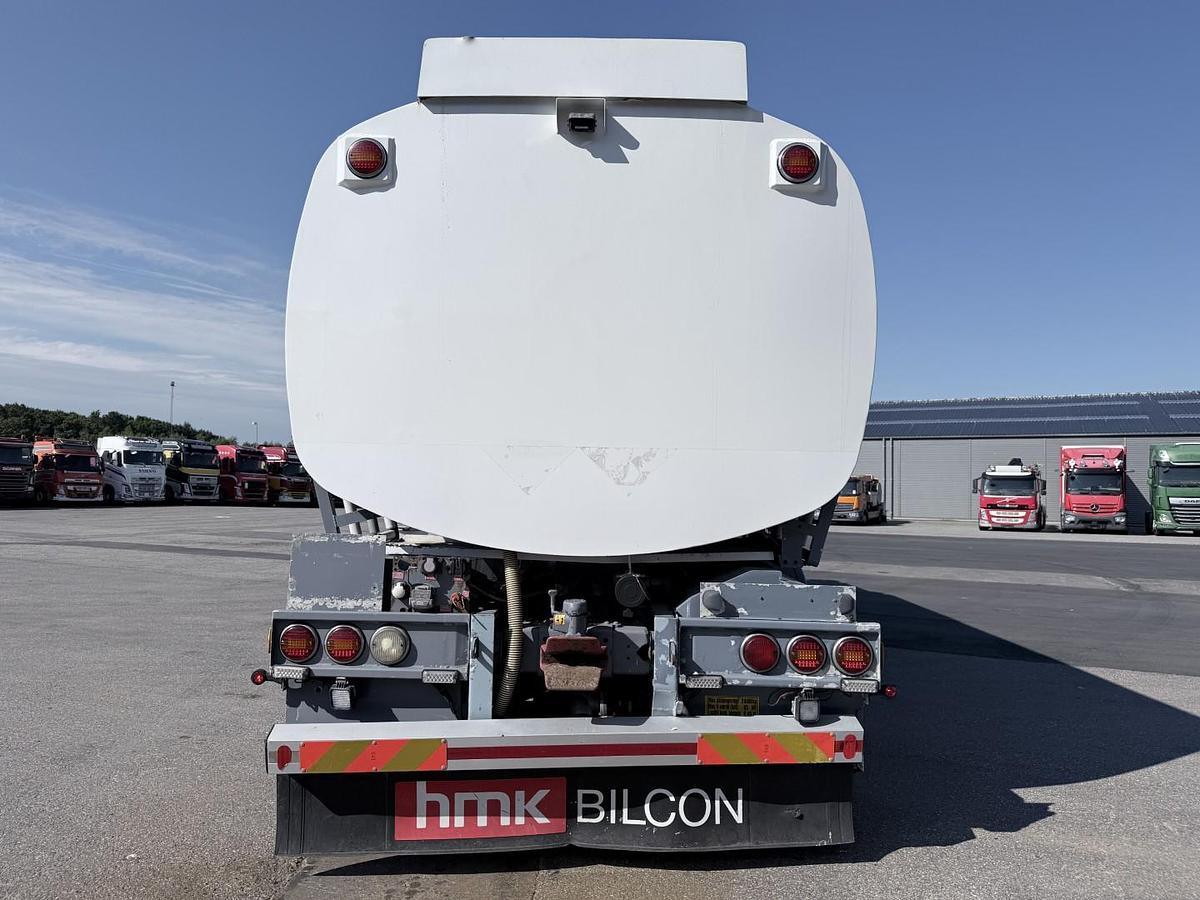 God Volvo FM460 8x2*6 24.000 l. ADR Tank