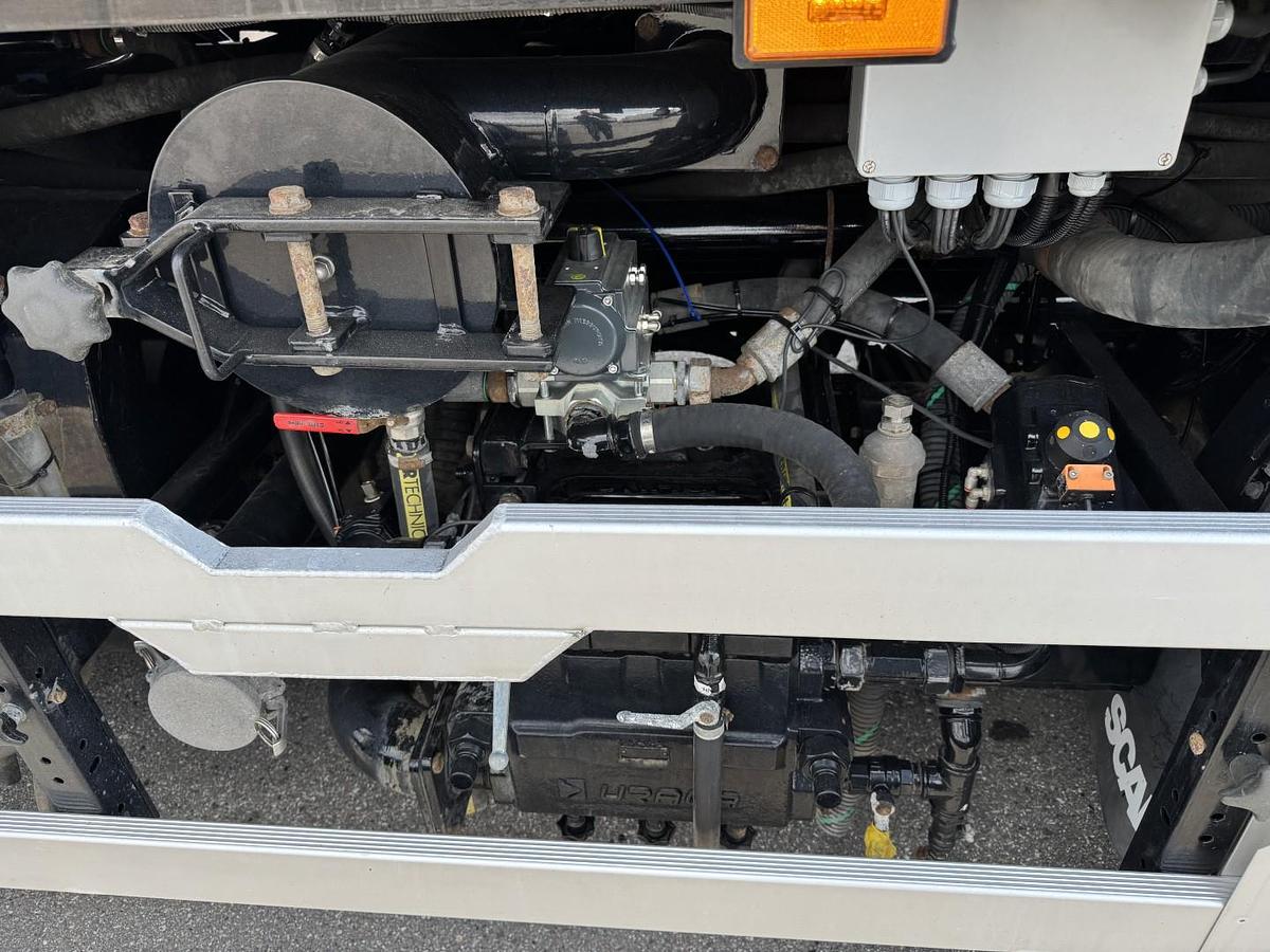 Meget god Scania P450 8x2*6 Hvidtved Larsen FlexLine 414 ADR