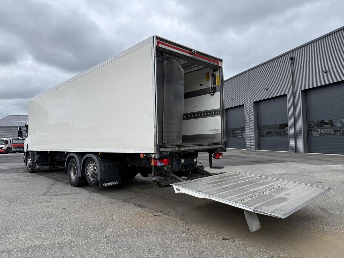 God Scania P320 6x2*4 Carrier Supra 1250 Mt 9.90 m. kasse