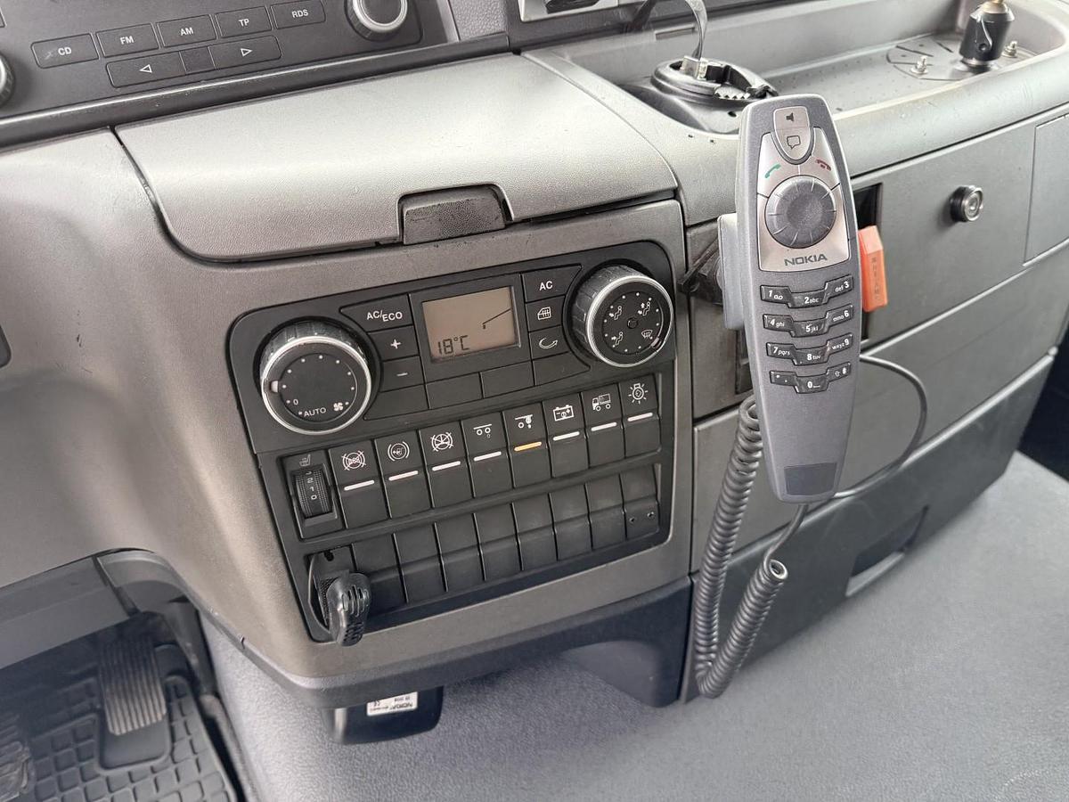 God 2009 MAN TGS 26.400 6x2*4 19.000 l. ADR Tank