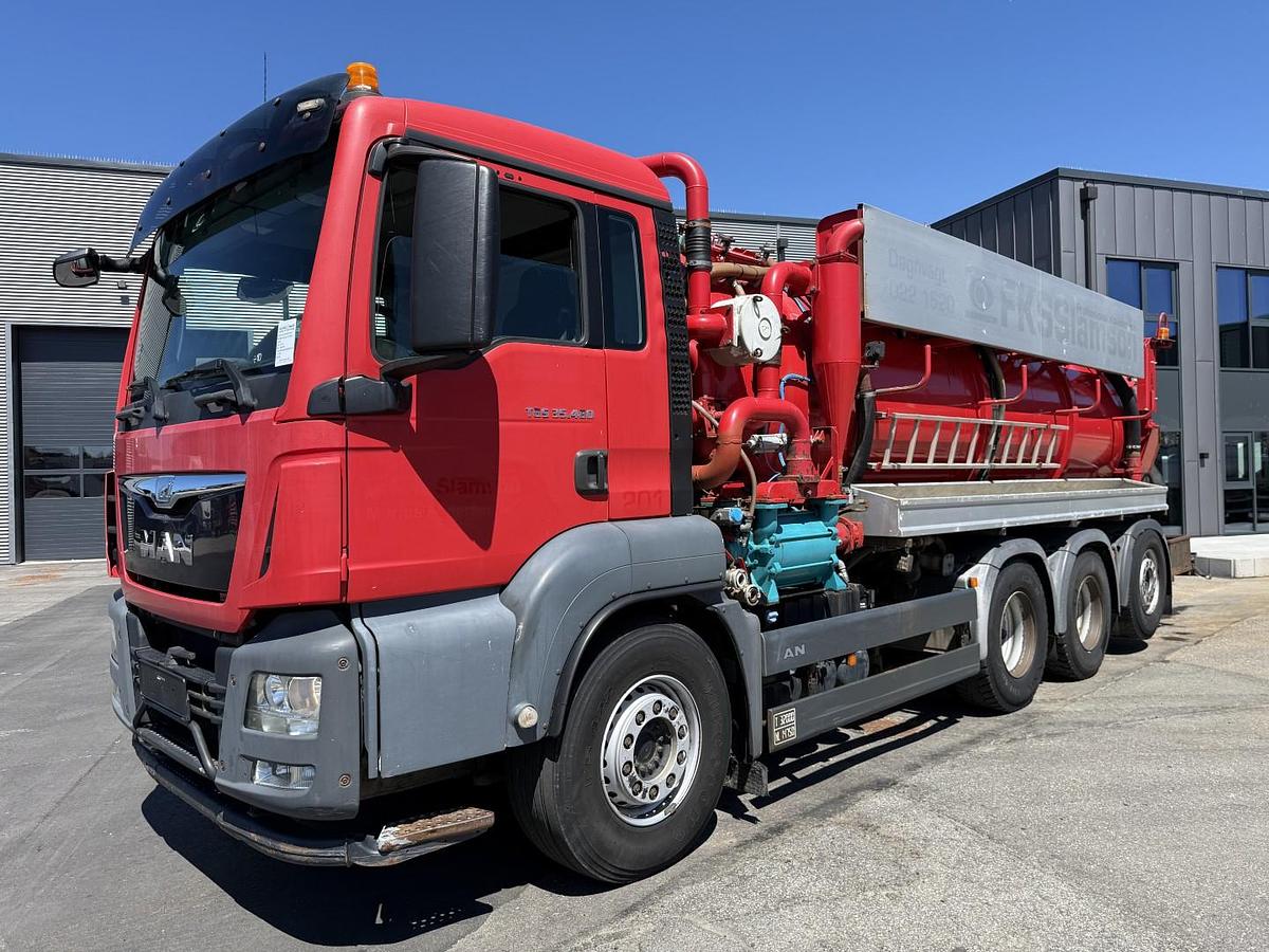 Meget god MAN TGS 35.480 8x4*4 Hvidtved Larsen 16.000 l.