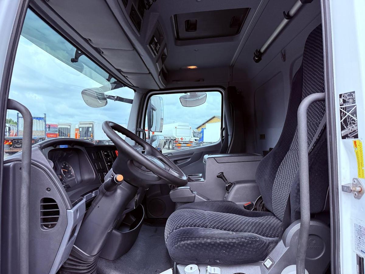 God Mercedes Atego 1018 4x2 Carrier Supra 750 Mt