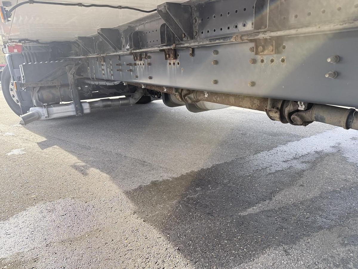 God 2015 Scania P320 6x2*4 Carrier Supra 1250 Mt 9.80 m. kasse