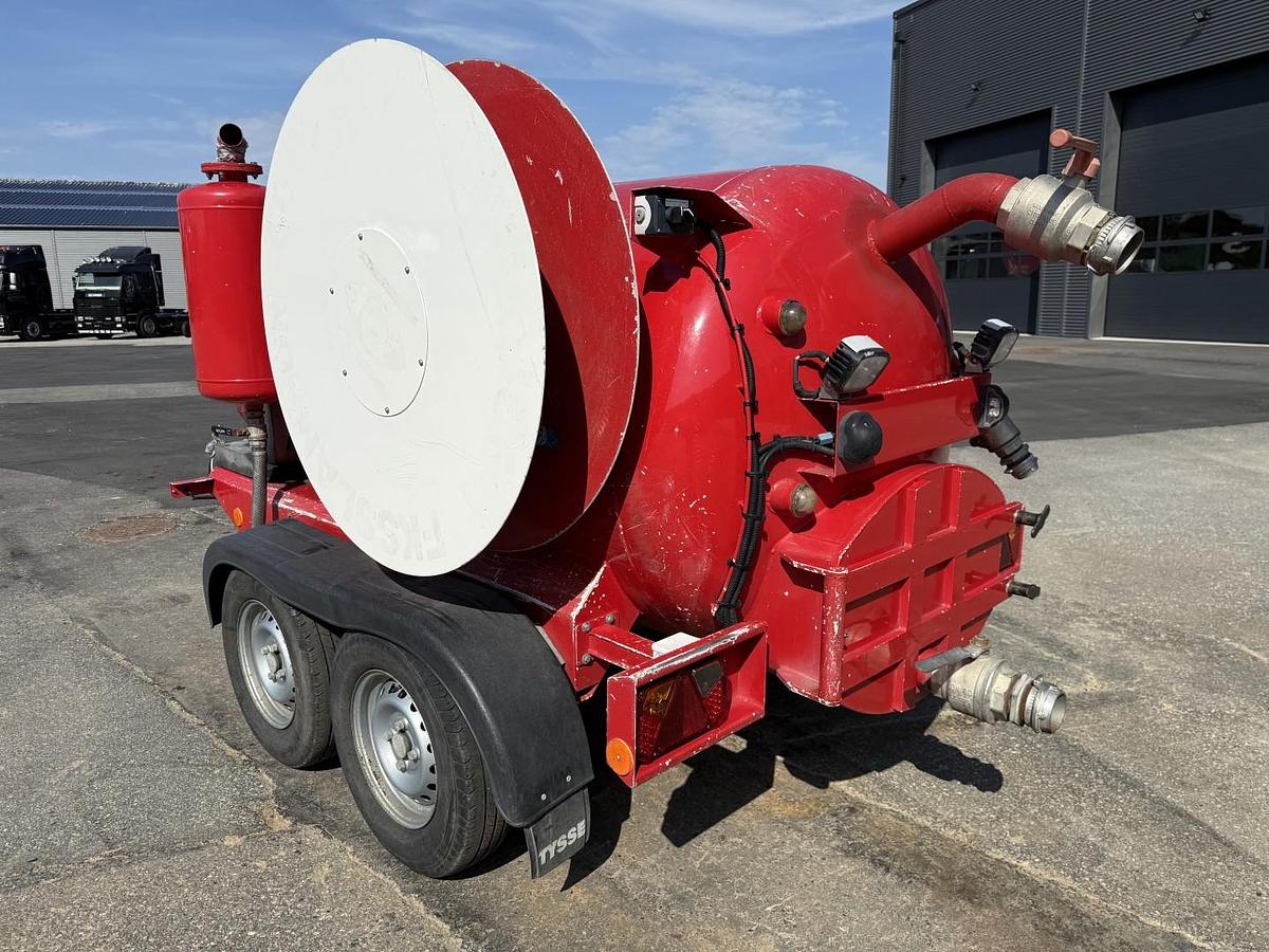 God Tysse Nomek Minislamsuger / 1500 L Rustfri tank Trailer