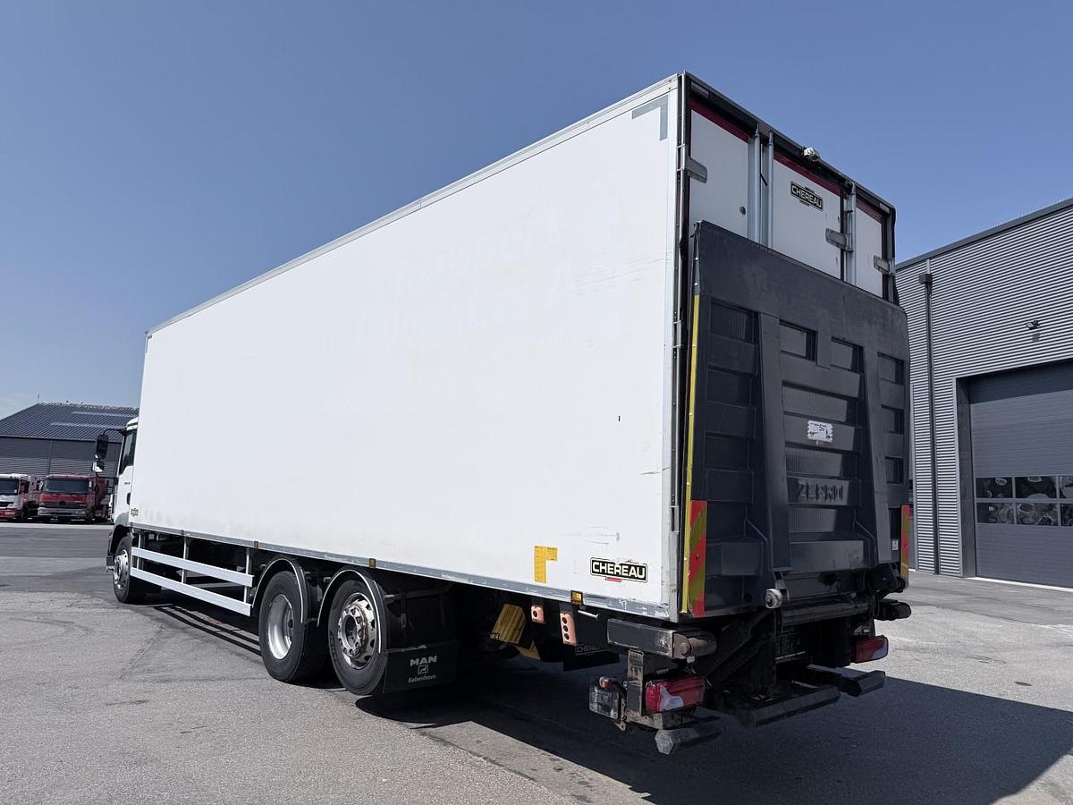 God MAN TGM 26.340 6x2*4 Euro 6 Chereau / Carrier 9,8 m
