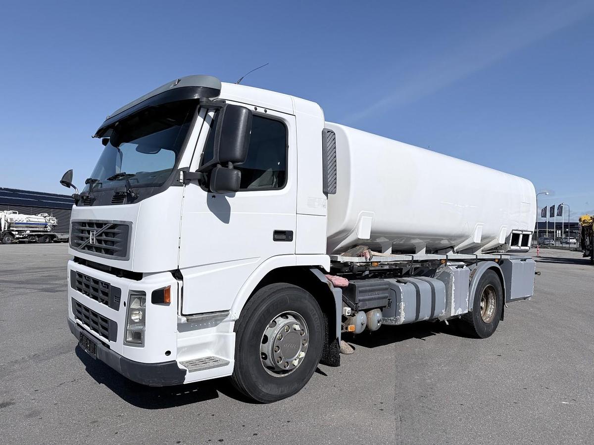 God Volvo FM9/260 4x2 12.865 L ADR Tankbil