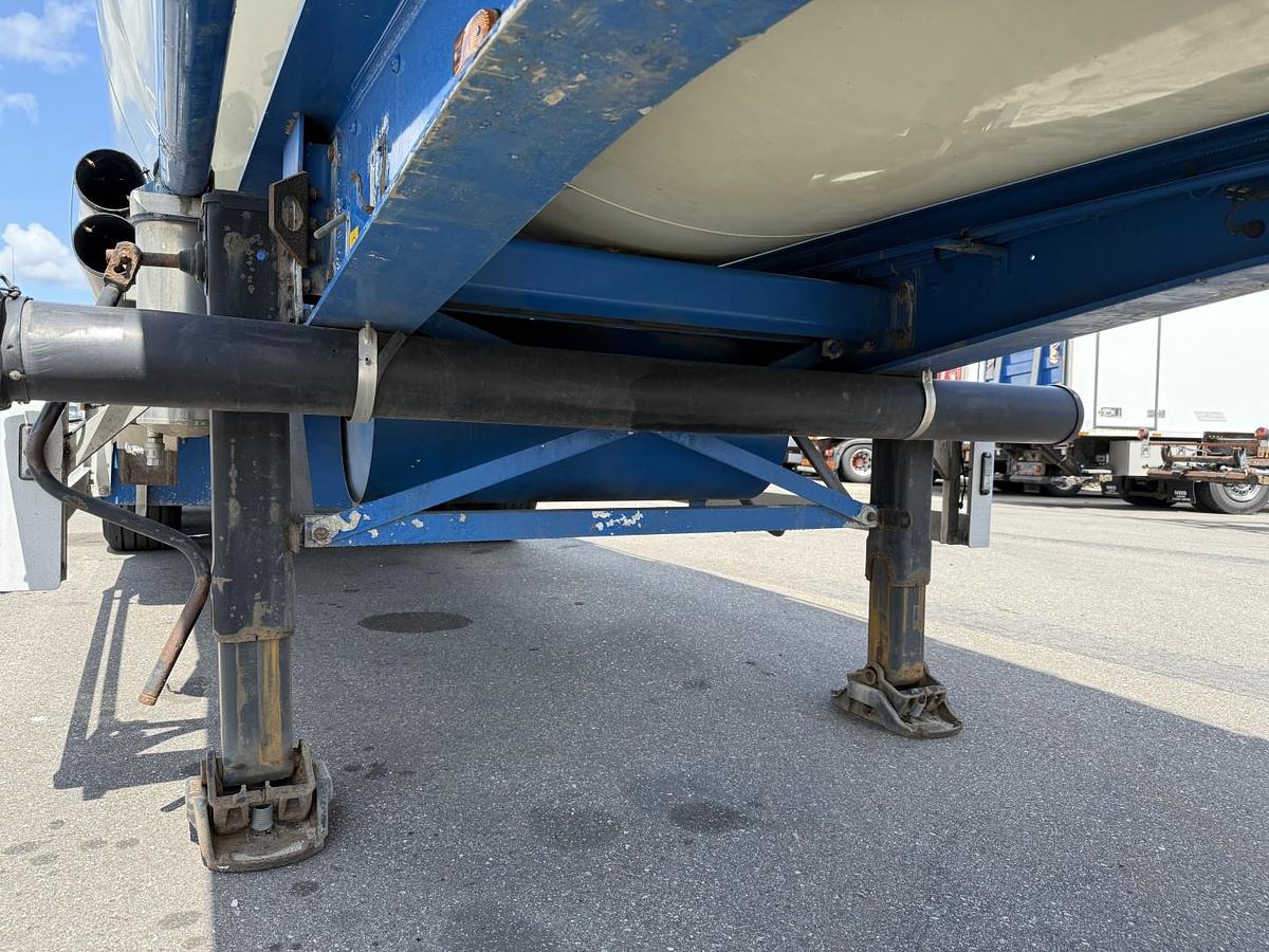 God Feldbinder 63 m3 Silotrailer